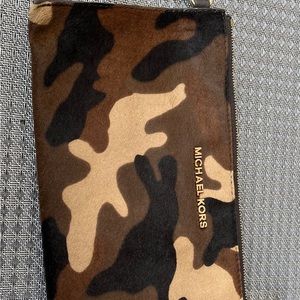 Michael Kors Wristlet Clutch